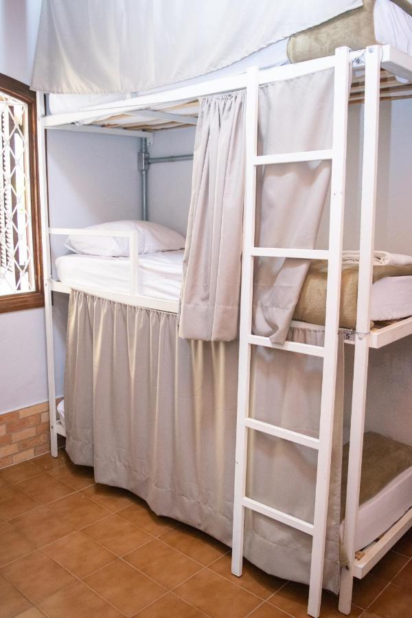 Hostel Manaca Hospedaria *